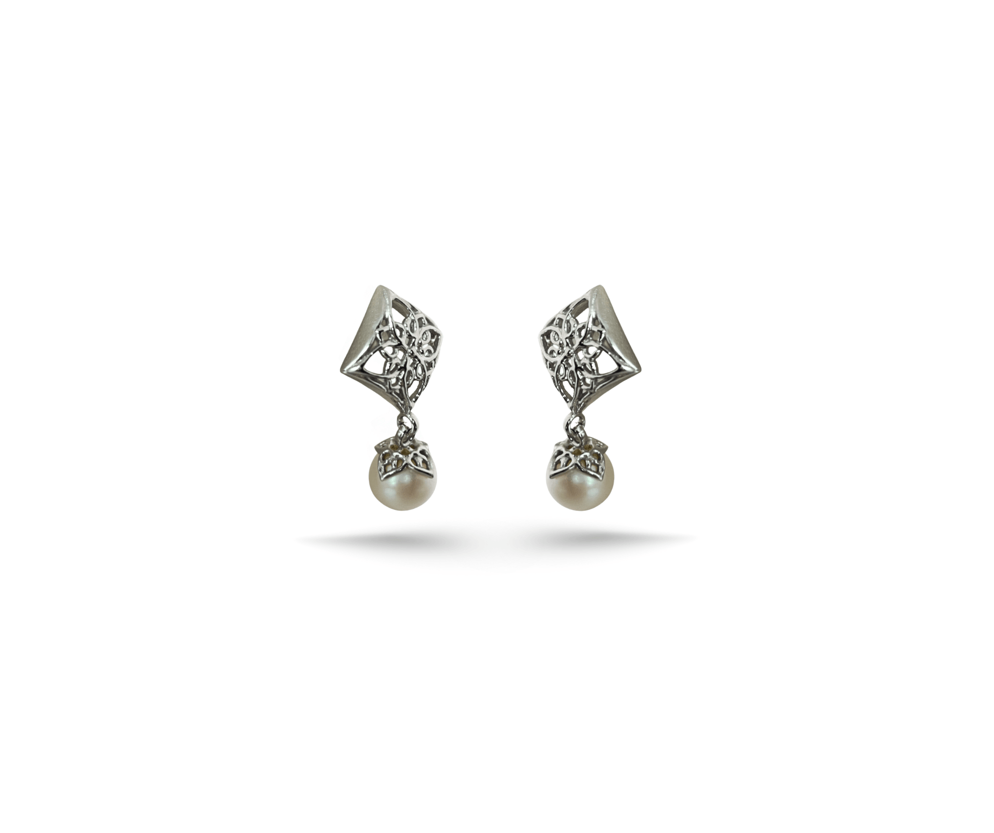 Orecchini arabeschi in argento 925 con perla acqua dolce Samira – Di Persìde