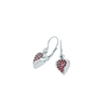 Orecchini a monachella Meloré in argento 925 con pavé di zirconia rossa, design a forma di cuore.